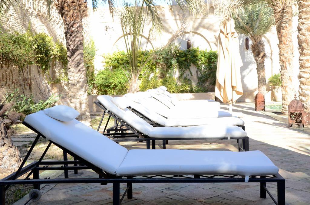 Hotel Dar Tozeur Extérieur photo