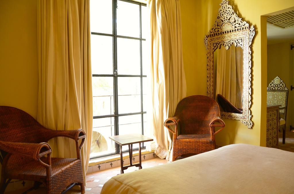 Hotel Dar Tozeur Extérieur photo